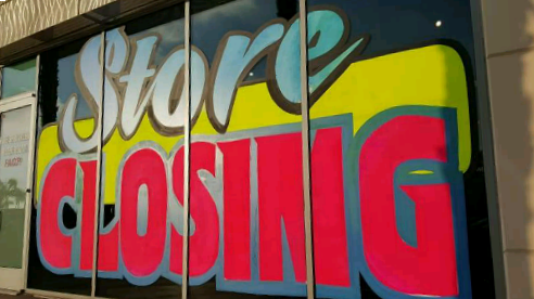 window painting of store closing 